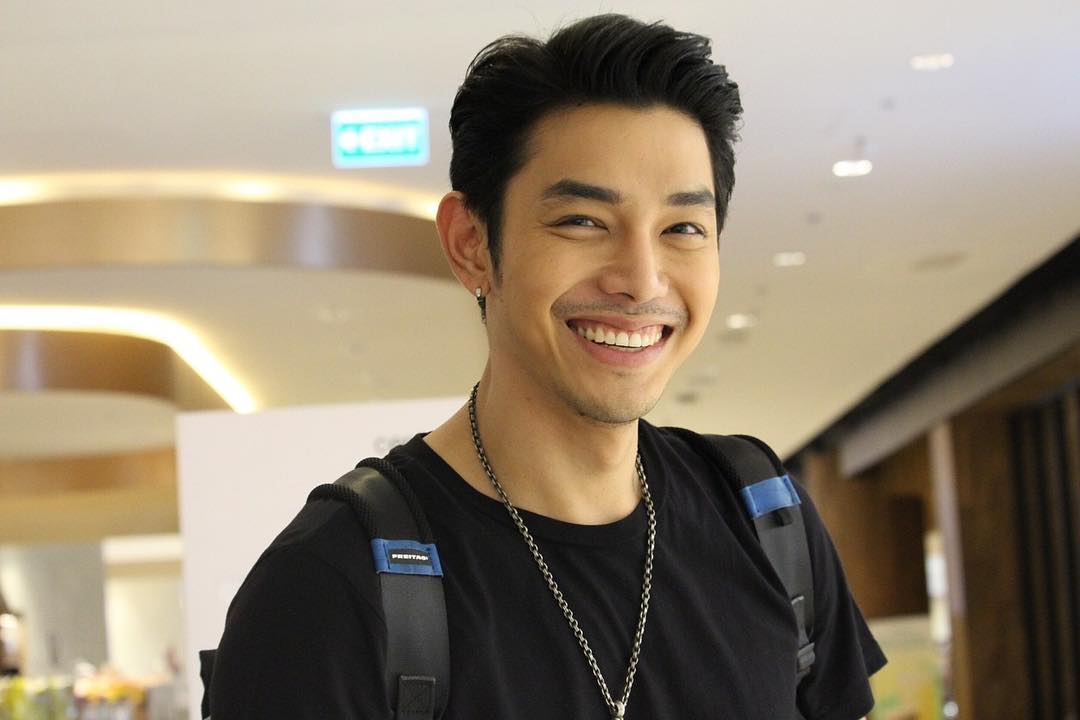 ทำด สอนส งพวกคนใจดำ อาร ต พศ ตม ห วร อน ฟาดใส ดราม าบร จาคของช วยเหล าแพทย ในเร อนจำ