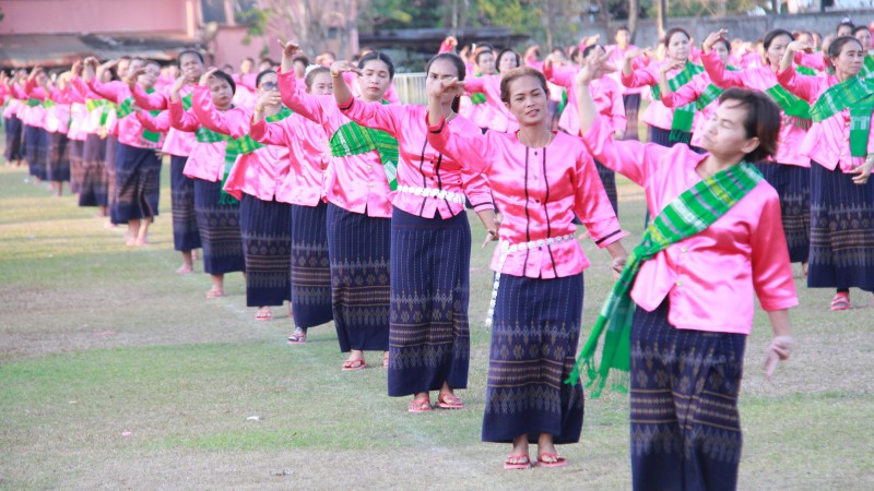 นางรำ 600 ชีวิต ซ้อมงานบุญผะเหวดบึงกาฬ