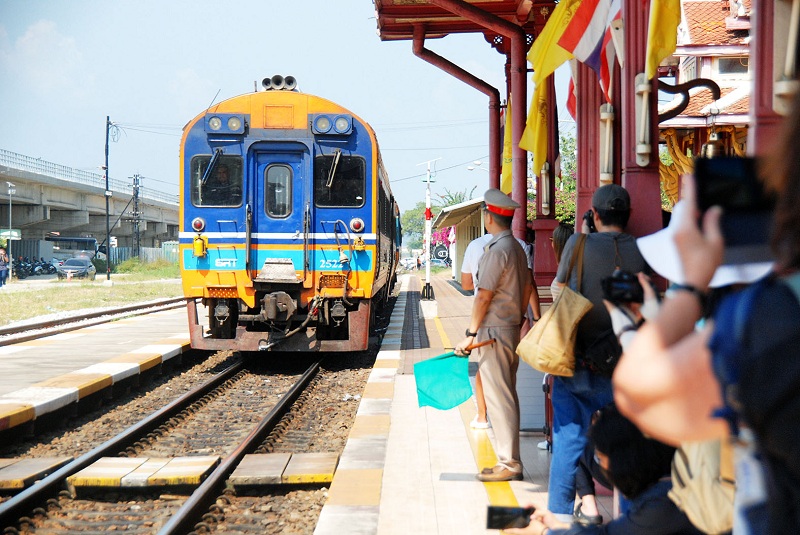 เปิดให้บริการแล้วสถานีรถไฟหัวหินแห่งใหม่  