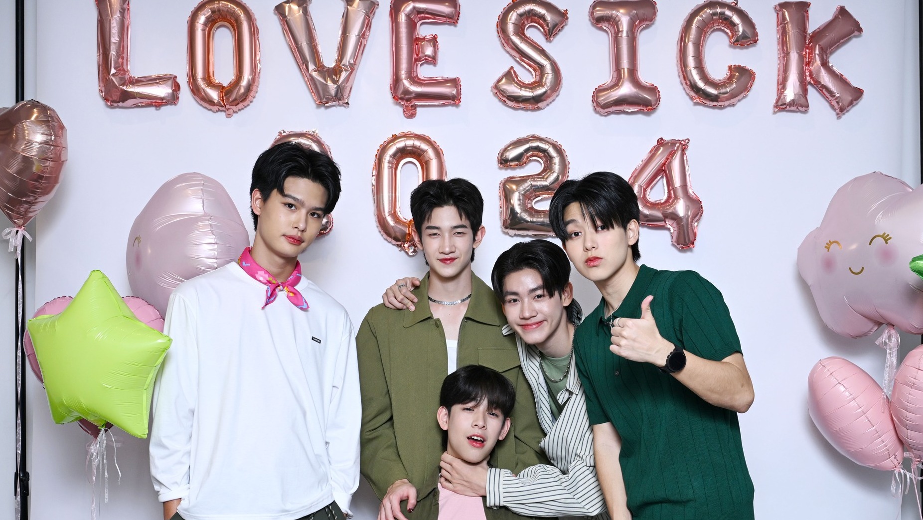 ฟินจิกหมอน! "LOVESICK Exclusive Party" 5 หนุ่มนิวเจนเสิร์ฟโมเมนต์หวานฉ่ำ