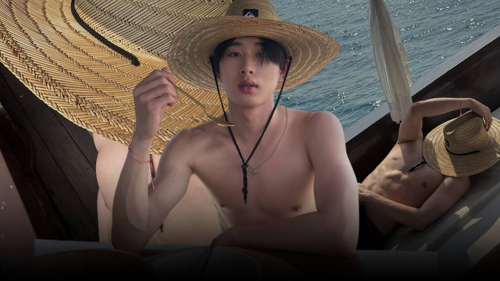 ซี๊ดทะลุเลนส์! ‘เอส ศุภ’ ฉลามหนุ่มกล้ามแน่น ถอดเสื้อโชว์แซ่บกลางทะเล แฟนๆ สะดุดตา หรือว่าคนถ่ายคือ “วิลเลี่ยม” คู่จิ้นตัวตึง!?